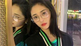 曾是南韓女團「Pristin」成員的中國女星周潔瓊。微博