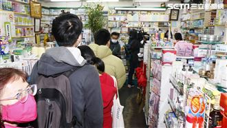 快篩1人1卡可代購　今尾數雙號先搶