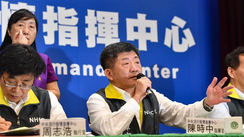 武漢肺炎台增2例移入　確診達13人