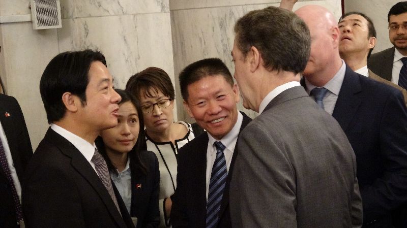 台灣準副總統首訪華府　邀請人說內幕
