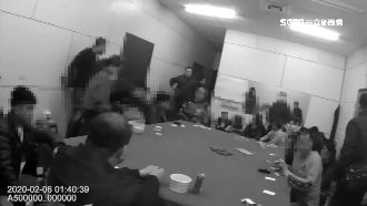 陸女聚賭沒戴口罩　身分曝賭友嚇歪
