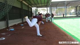 ▲首爾培育證券英雄春訓使用橋頭國慶球場。（圖／記者蕭保祥攝影）