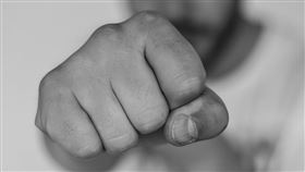 吵架,打架,暴力,家暴,拳頭,傷害,毆打（圖／示意圖／翻攝pixabay）  