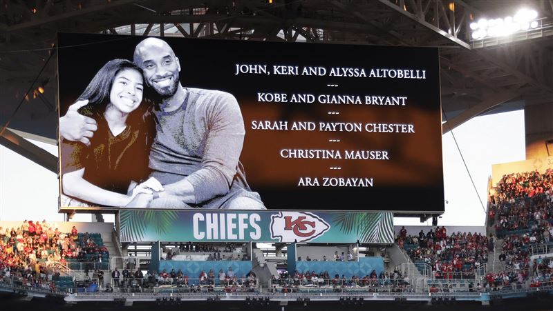 柯比遺孀公布追思會　時間地點有洋蔥