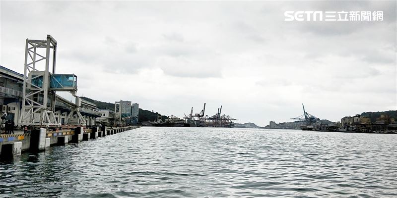 中國船員基隆港下船　意圖闖關入境