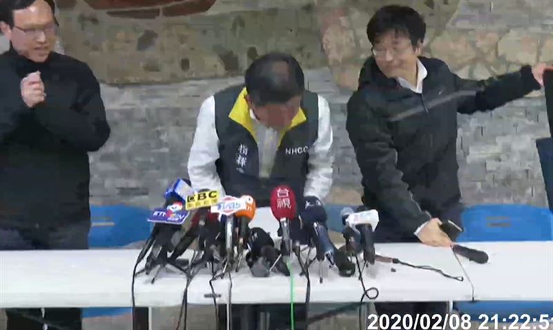 寶瓶星號全陰性　記者會響如雷掌聲
