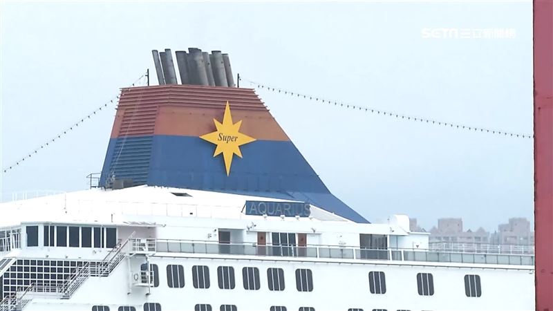 政府下靠港禁令　寶瓶星號得暫停公海