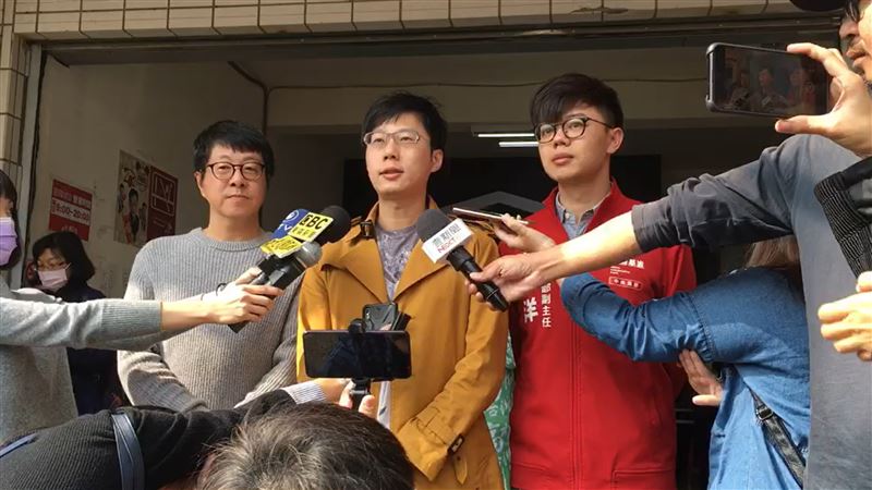不畏韓粉謾罵　罷韓連署估週二達門檻