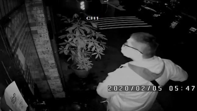 清純泰女來台賣淫　慘遭假警察洗劫