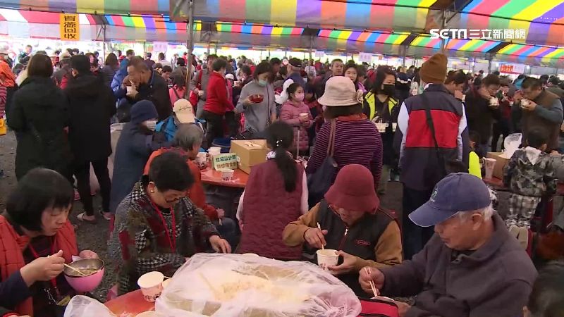 紫南宮萬人「呷丁酒」　雙手須先消毒