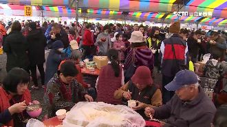 紫南宮萬人「呷丁酒」　雙手須先消毒