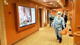 鑽石公主號,內部畫面,郵輪,隔離,工作人員,洗手,排隊,戒備