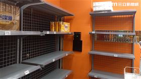 新北市，新莊，衛生紙，武漢肺炎，疫情，大賣場，記者游承霖攝影