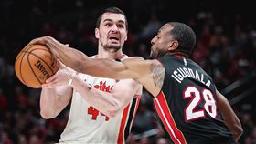 NBA／半季沒打　小AI首戰僅2分
NBA,邁阿密熱火,Andre Iguodala,曼菲斯灰熊,金州勇士
翻攝自熱火官方推特