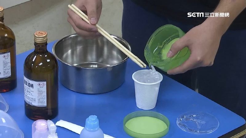 自製乾洗手　95度酒精蘆薈膠4比1