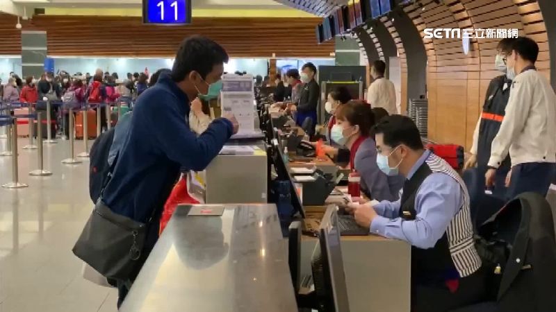 禁台令太突然　旅客到機場撲空好無奈