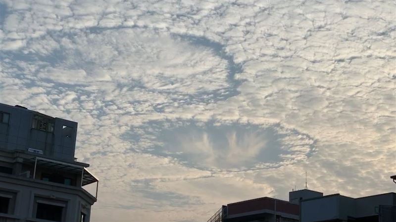外星人降臨？彰化天空出現神秘麥田圈
