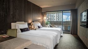 武漢肺炎影響觀光業，飯店推出優惠吸客。（圖／業者提供）