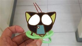 原PO貼出假蟑螂奶嘴的照片。（圖／翻攝自爆怨公社FB）