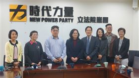 民眾黨黨團拜會時代力量黨團。（圖／時代力量黨團提供）