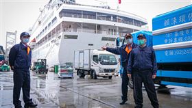 因應武漢肺炎持續延燒,海巡署近期加強邊境船務檢查。（圖／海巡署長室臉書粉專）