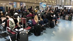 圖／民眾提供,華航釜山回台北班機延誤