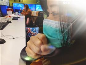 感冒,咳嗽,流鼻水,戴口罩
圖／示意圖，資料照