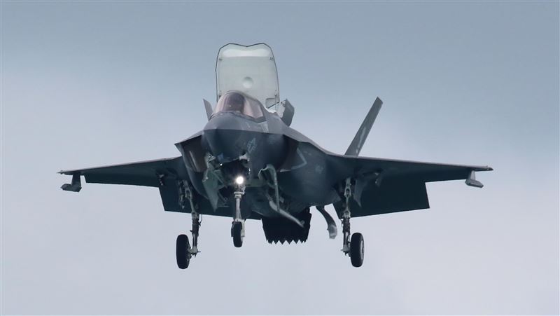 F-22F-35B表演　成航展亮點