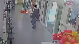 運將拒載　遊陸男步行44公里畫面曝