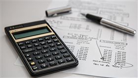 -計算機-算錢-財務-記帳-（圖／pixabay）