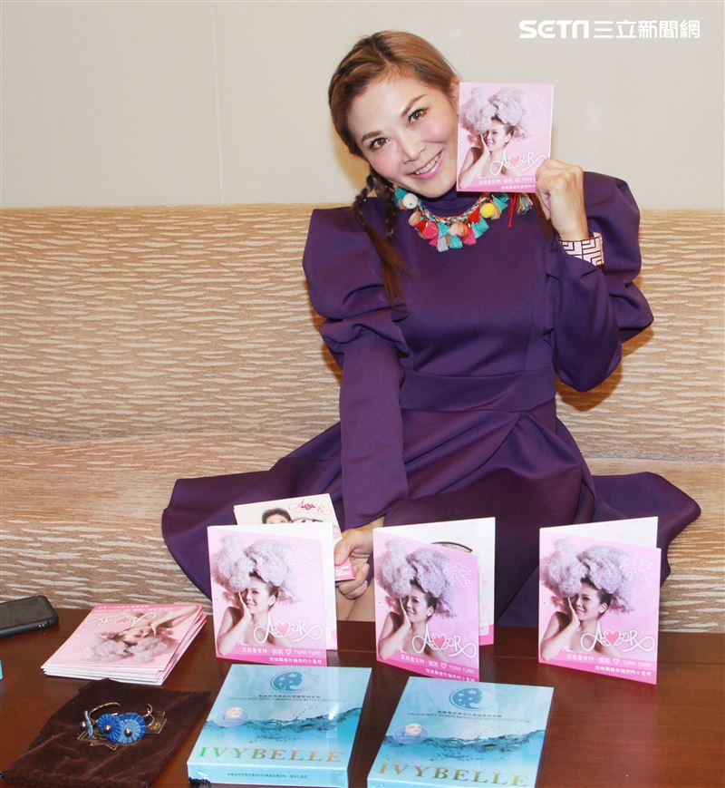 圓圓安安大明星。（記者邱榮吉/攝影）