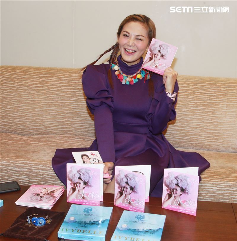 圓圓安安大明星。（記者邱榮吉/攝影）