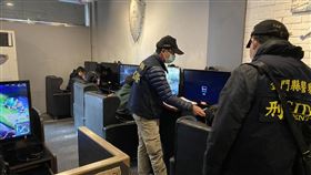 保護青少年　金門警方加強查察不良場所因武漢肺炎疫情影響，中小學延後至25日開學，金門縣警察局13日說，除執行防疫工作外，也將加強查察青少年容易聚集滋事場所，保護青少年。（金門縣警察局提供）中央社記者黃慧敏傳真　109年2月13日