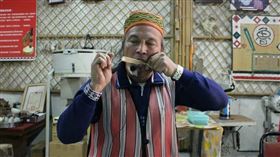 （圖／翻攝自原鄉精品．深耕臺中臉書）鄭保雄,口簧琴