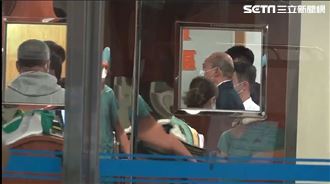 消防員1死4傷　韓國瑜深夜赴急診室