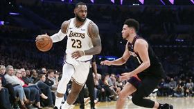 NBA／布克終成全明星　詹皇有話說
NBA,鳳凰城太陽,Devin Booker,全明星賽,LeBron James
翻攝自推特