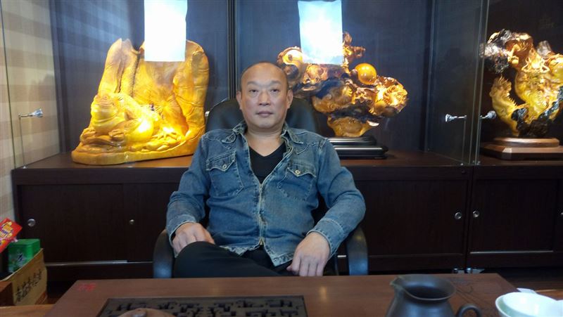 性侵酒店妹未遂　男歌手兒辯性交易破局