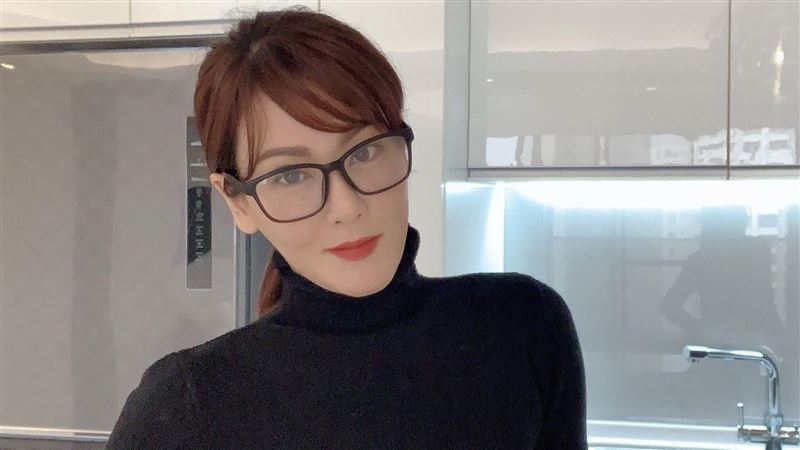 情人節宅…台8女星防疫躲家怕變殭屍
