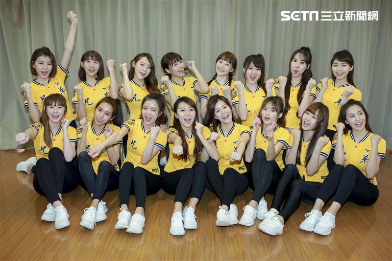 中信兄弟啦啦隊passion sisters春訓採訪。（圖／記者林士傑攝影）