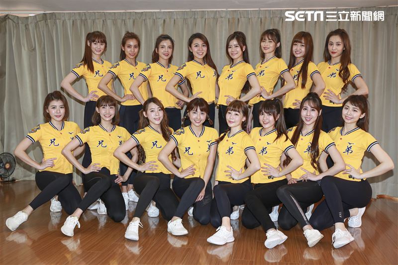 中信兄弟啦啦隊passion sisters春訓採訪。（圖／記者林士傑攝影）