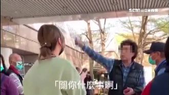 男沒口罩遭擋醫院外　民眾提供反遭嗆