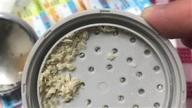 電熱水器,水垢,白屑,蓮蓬頭,矽酸鈣。（圖／翻攝自爆廢公社二館）