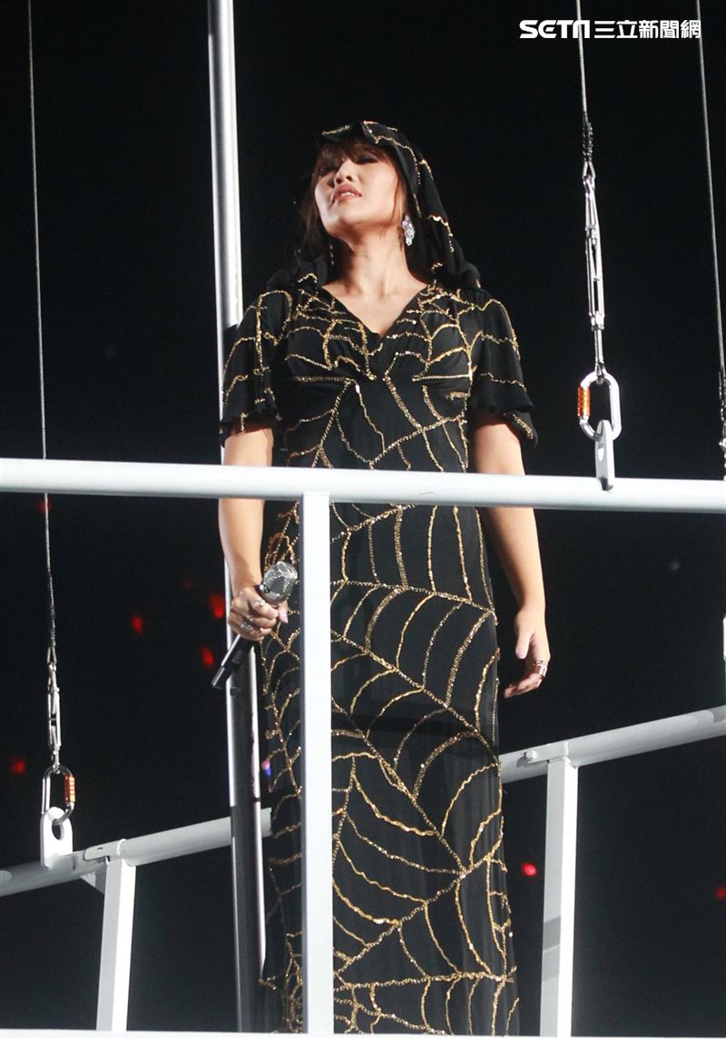 A Lin「旅課」世界巡迴演唱會台北小巨蛋連唱三場。（記者邱榮吉/攝影）