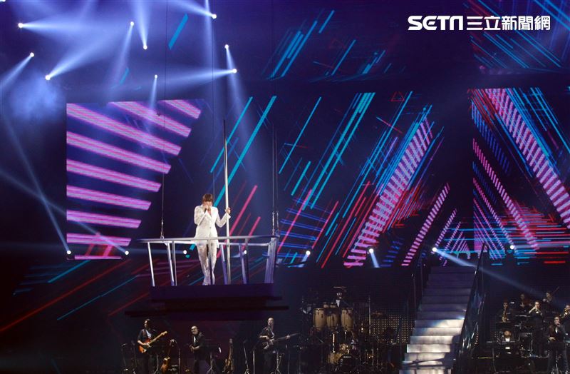 A Lin「旅課」世界巡迴演唱會台北小巨蛋連唱三場。（記者邱榮吉/攝影）