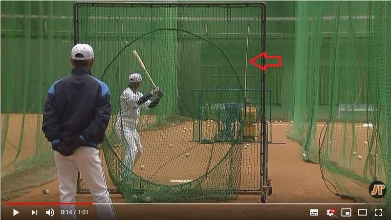 日職／練推打準度　打擊場裡竟掛竹竿