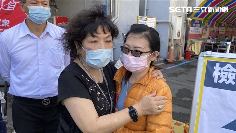 消防員出勤遇死劫　葉毓蘭慰問這樣說