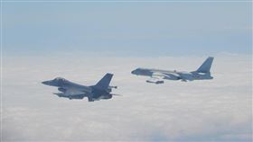 台灣軍機（圖／翻攝自國防部發言人臉書）
