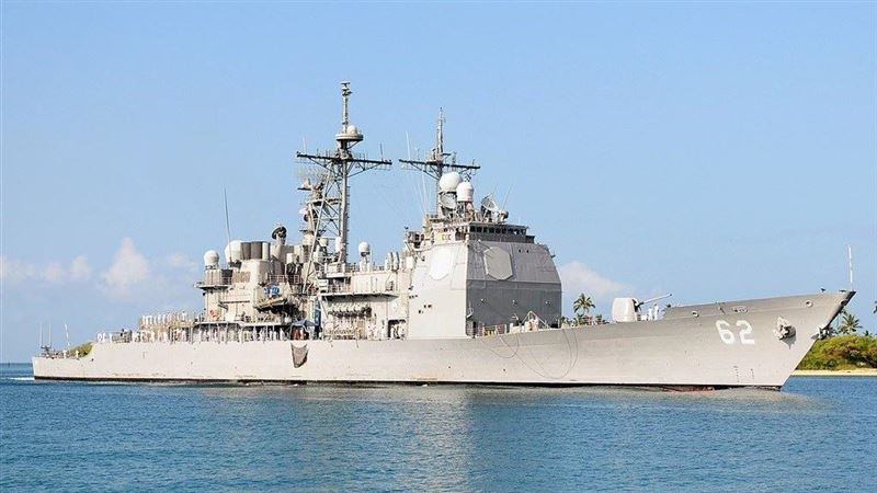 NHK：牽制中國　美巡洋艦通過台海