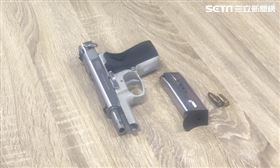 萬華角頭犯案用槍　制式手槍　圖／萬華分局提供