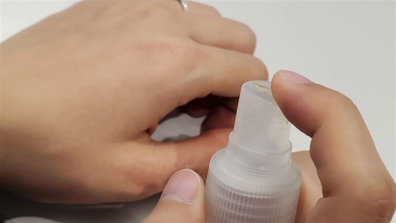 消毒液代替洗手？醫：上床前噴重點？